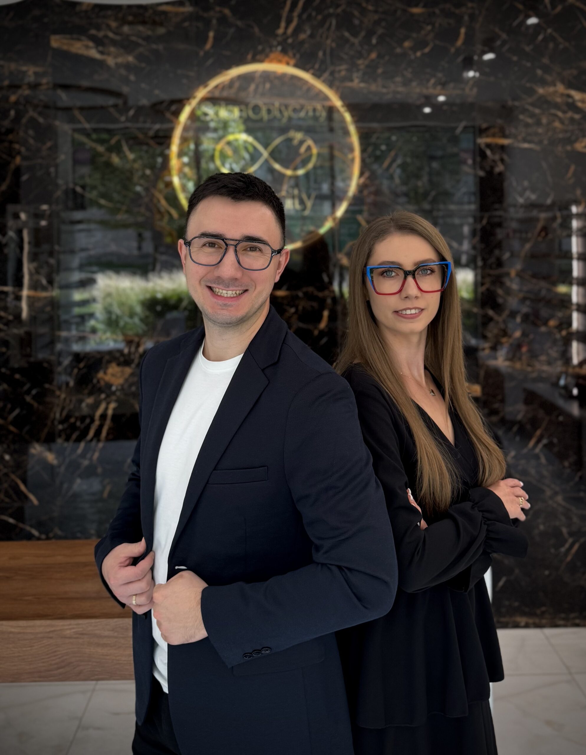 Dobre widzenie zaczyna się od zrozumienia Twoich potrzeb. Optyk Eyefinity Warszawa